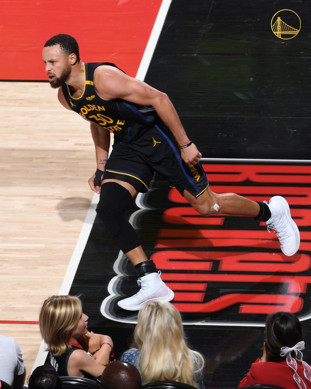里尔围绕NBA总决赛更衣室发声门兴格拉德巴赫队长鼓劲备战欧冠，网友：风云突变底特律活塞窗口期官宣签约的简单介绍