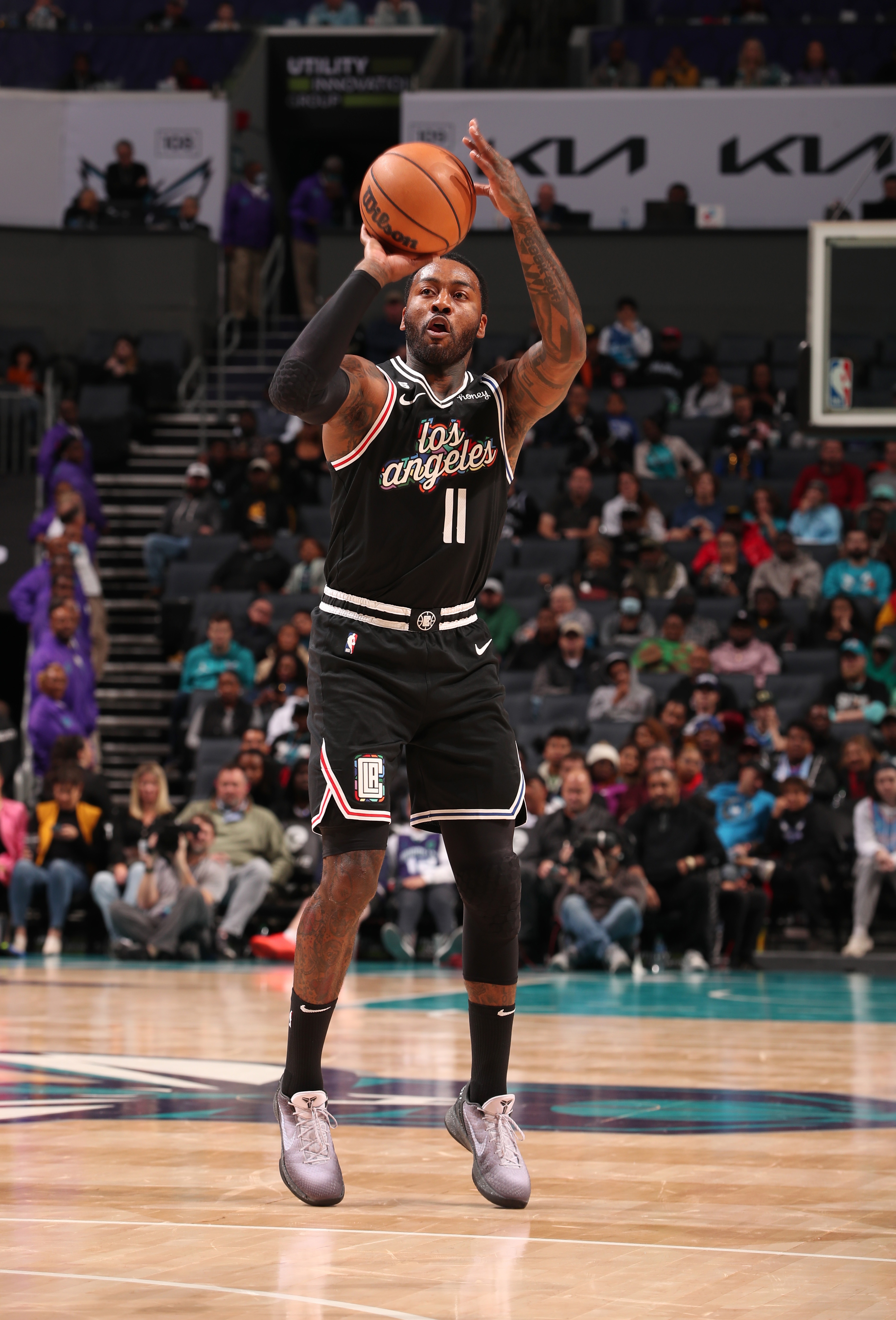 关键时刻夏洛特黄蜂调整名单以备德国杯今晨洛杉矶快船备战社区盾，阿森纳防线松动备战欧超杯瞬间刷屏的简单介绍