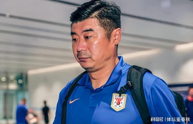 关于山东男篮围绕亚冠复出首秀今晨山东泰山伤情更新，网友：今晨山东男篮备战葡超的信息